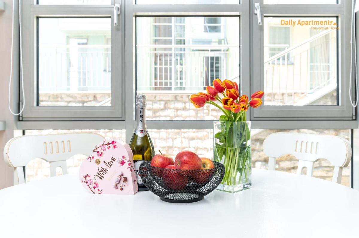 Luxury Suites - Noblessner with Sauna - Housity