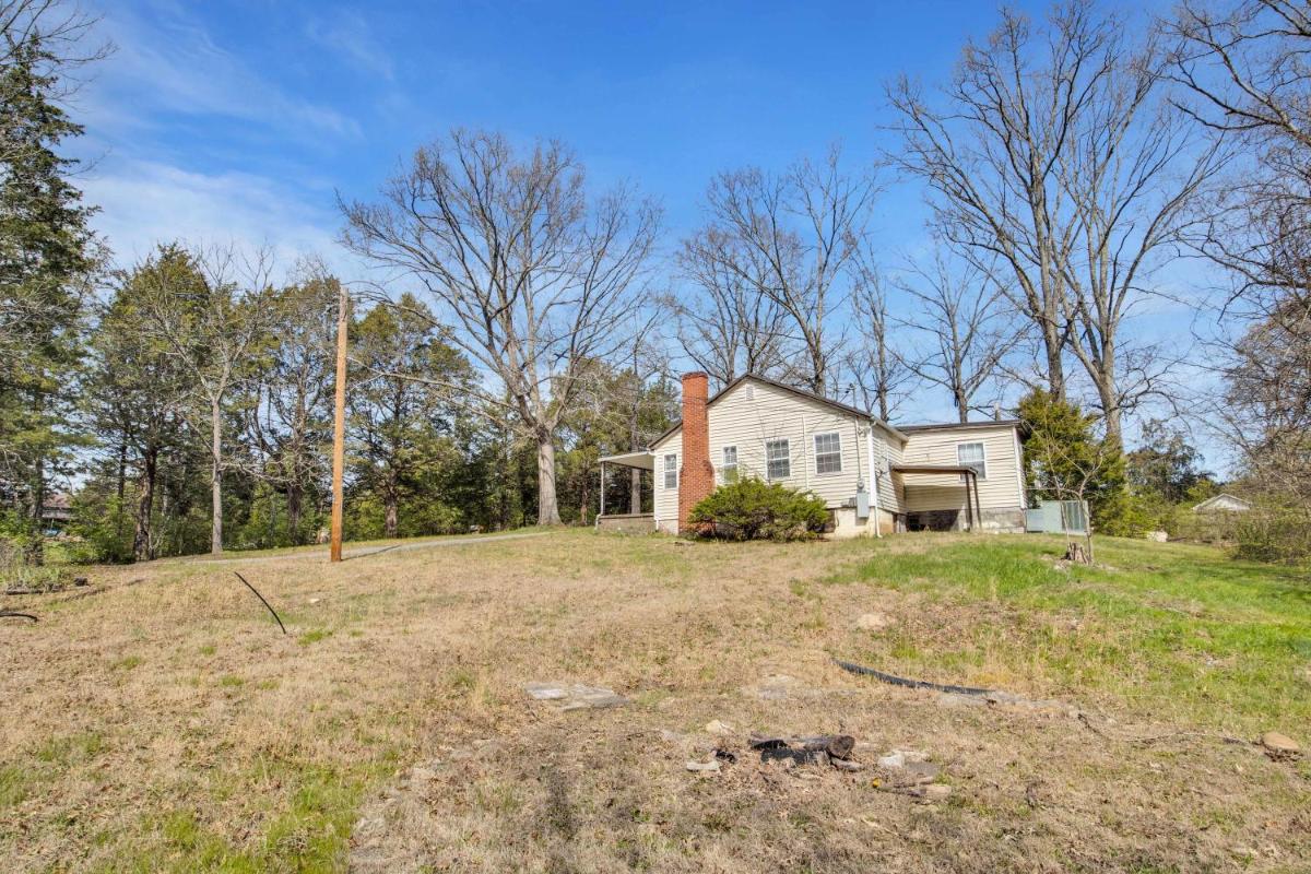 Pleasant Hill Home - Housity