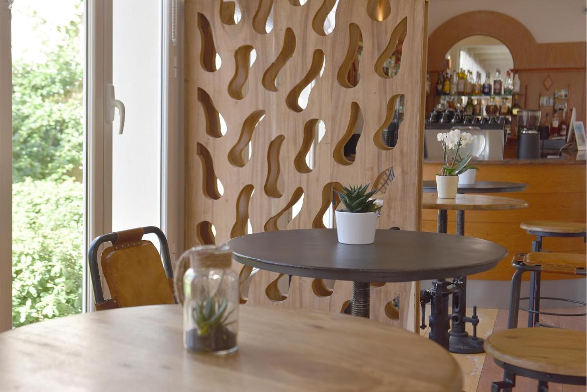 Restaurant ou autre lieu de restauration dans l'établissement Ostella Spa & Resort