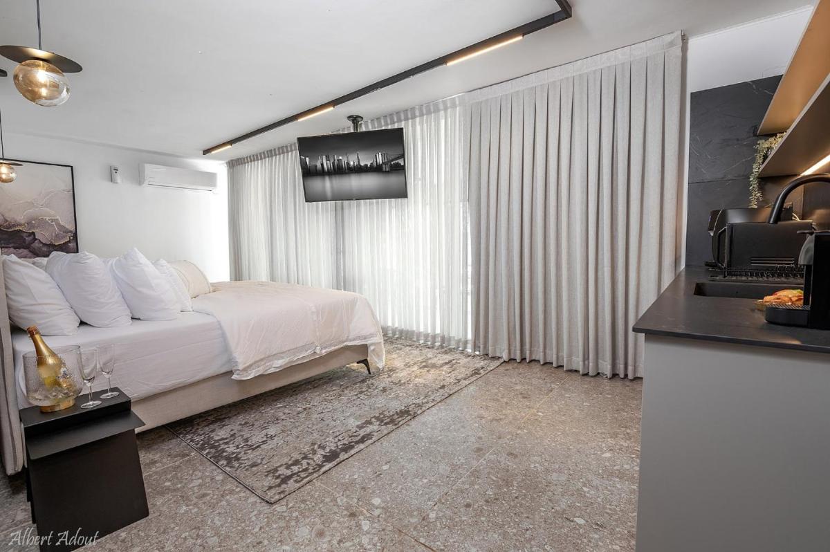 Alice Suites - Housity