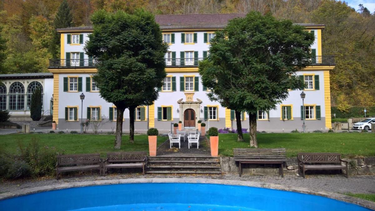 CAREA Hotel Fürstenhof - Housity