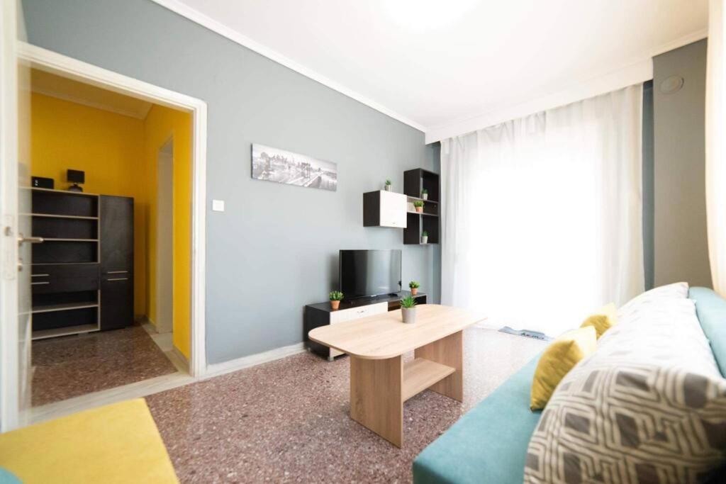 Chris & Mary Comfort Rooms - Hizvo
