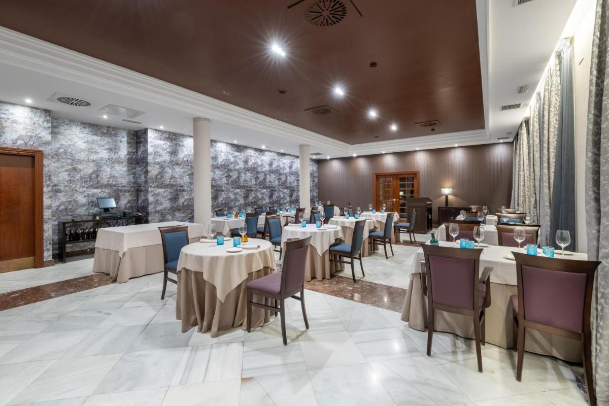 Un restaurante o sitio para comer en Castilla Termal Solares