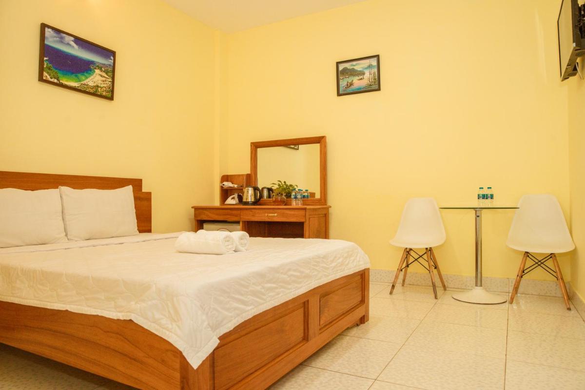 Thùy Trang Hotel - Hizvo
