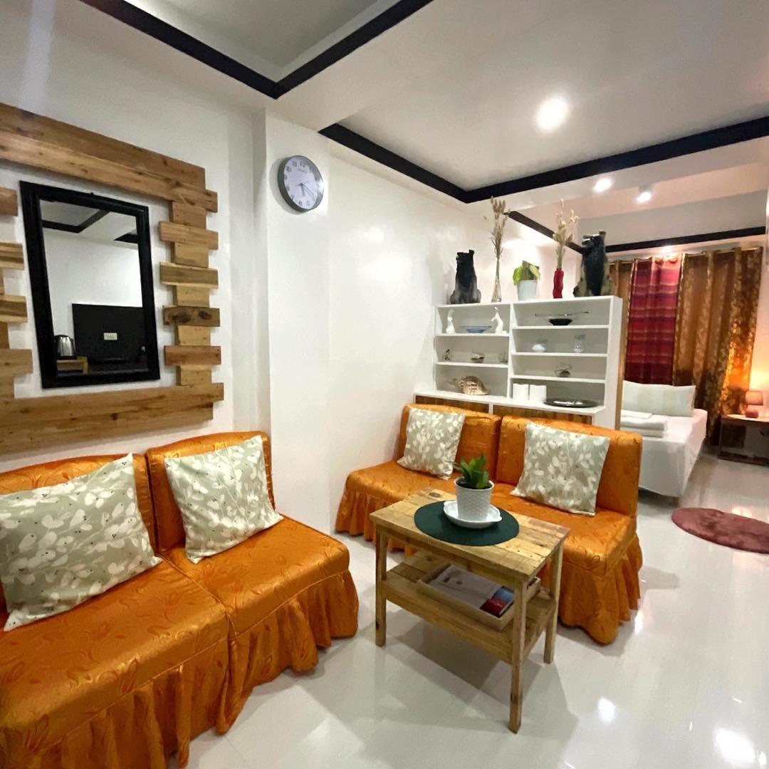 Suitetrails - Antipolo Staycation & Transient Affordable Condo Unit By Myra