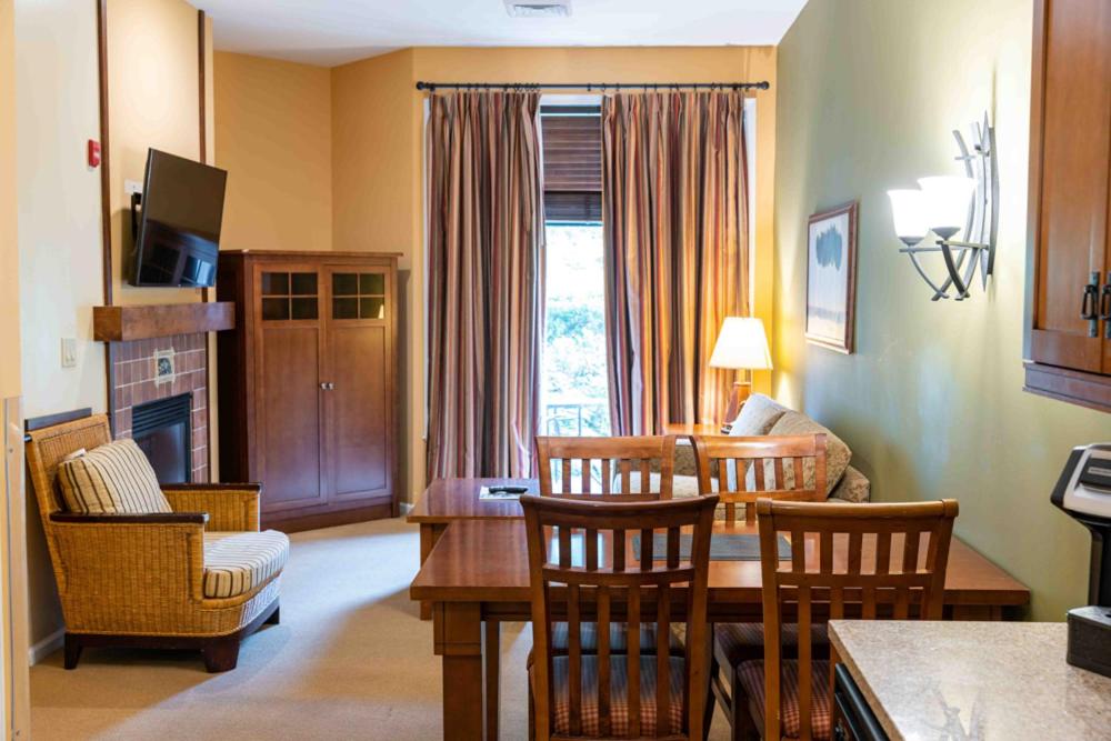 The Appalachian at Mountain Creek - Housity