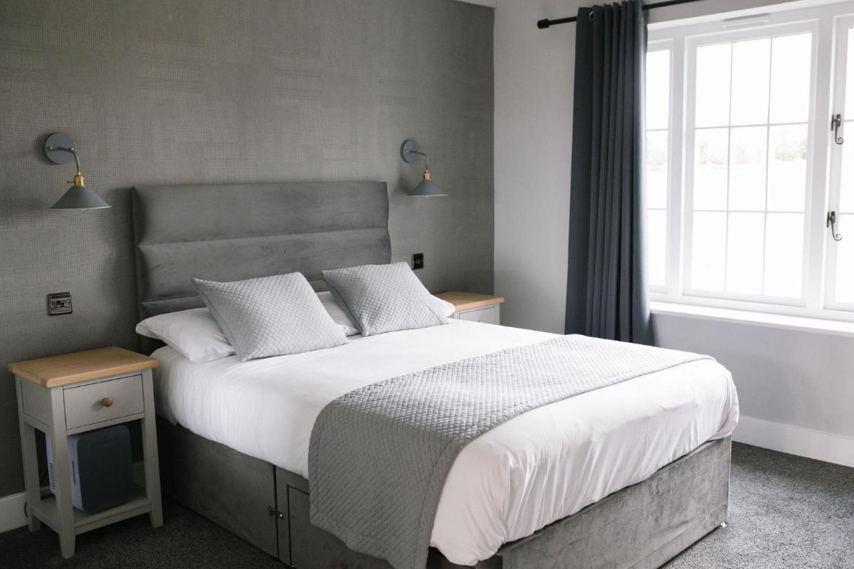 The Kings Arms - Housity