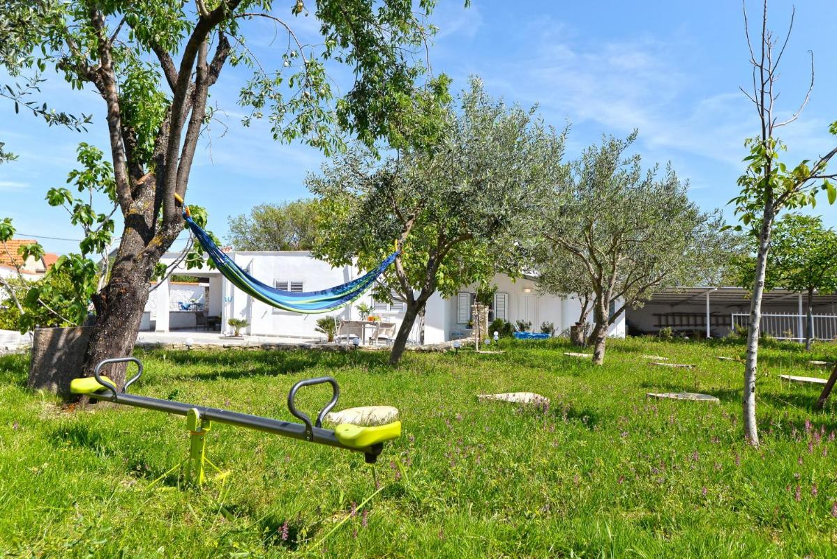House Vidamo - Vacation home with swimming pool - Housity
