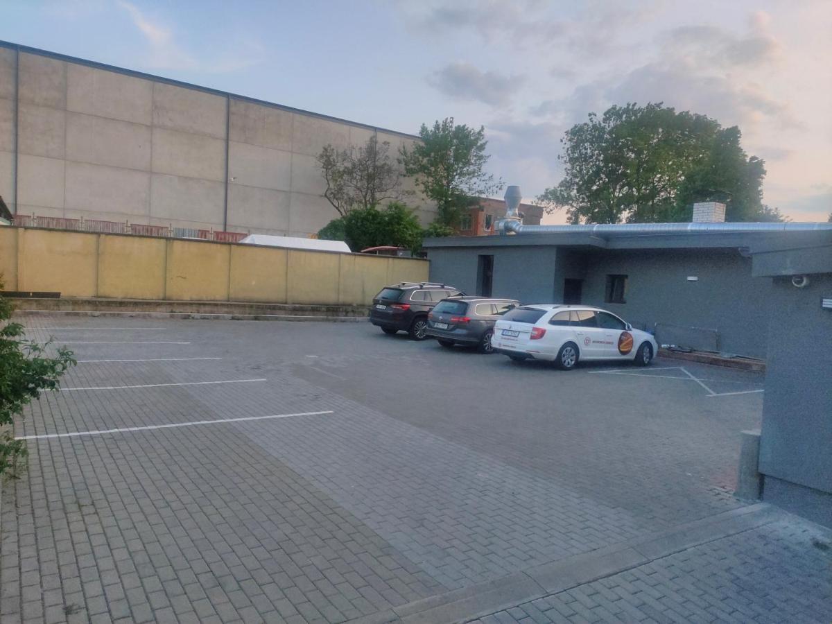 Sun-House Pension&Restaurant -ParkingFree- - Housity