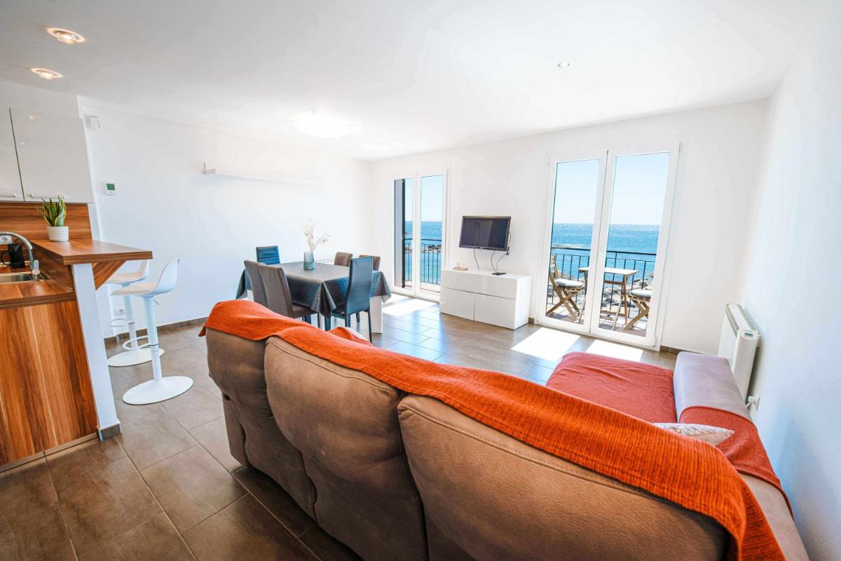 Apartamento exclusivo en primera línea de mar - Housity