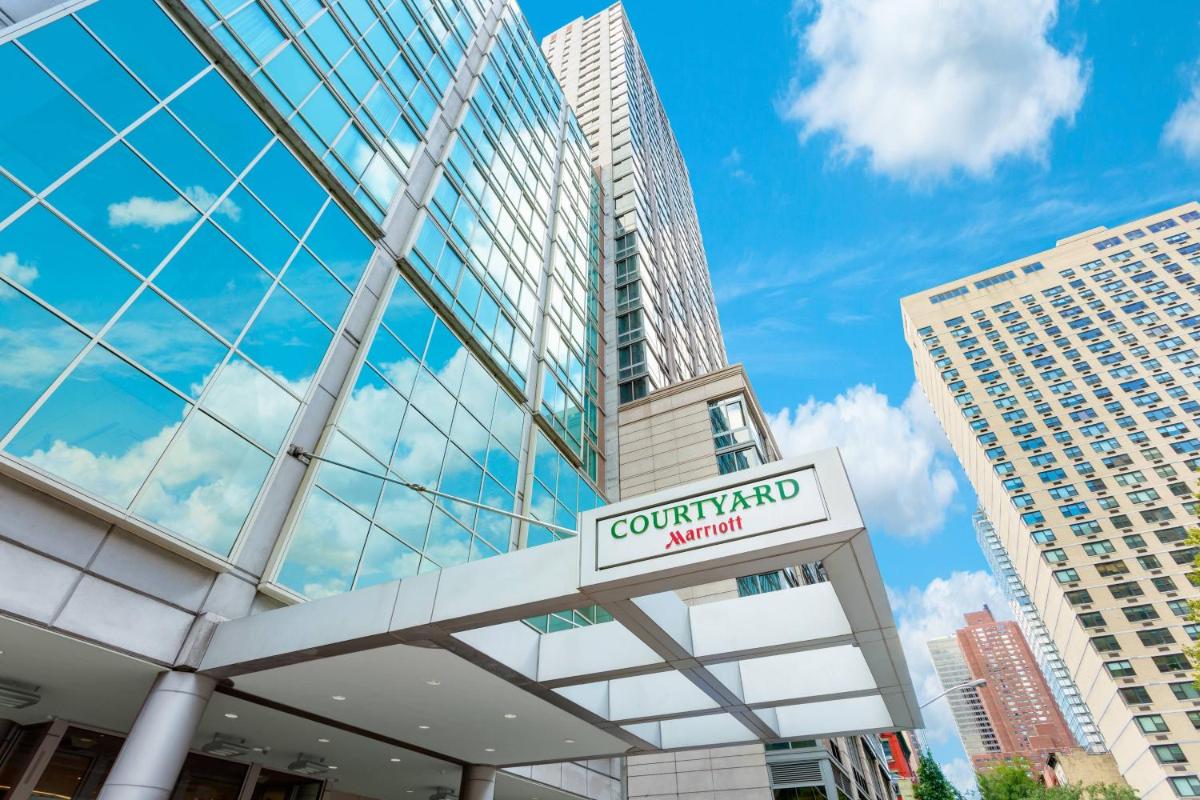Courtyard New York Manhattan/Upper East Side - Housity