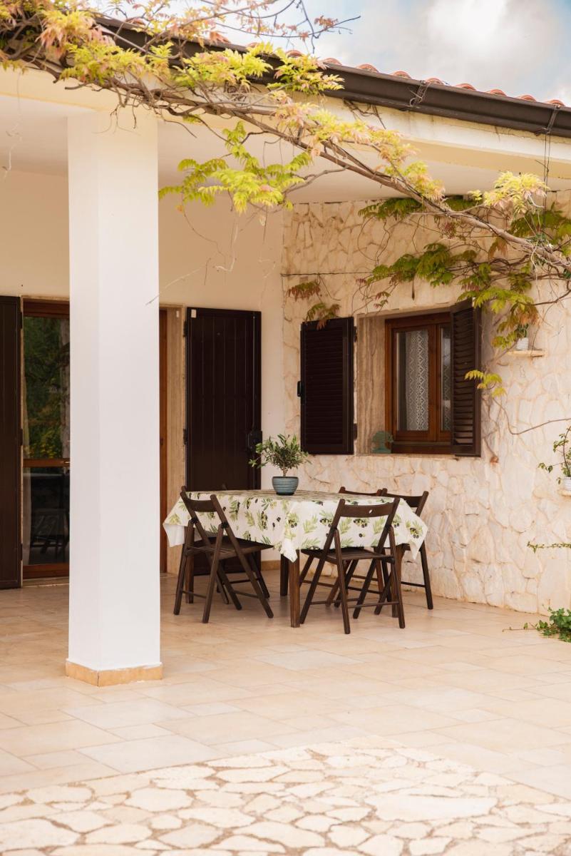 Trullo Della Murgia - Villa - Housity