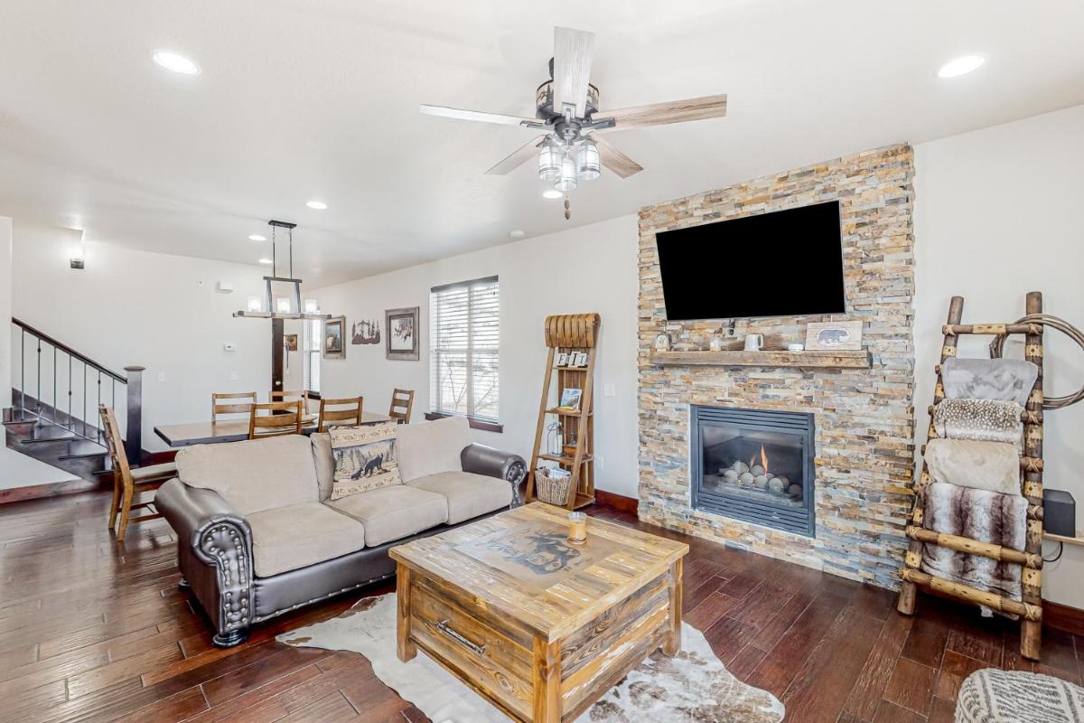 Good Time Getaway - Housity