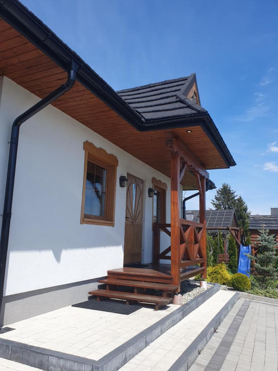Domki w Beskidach - Housity