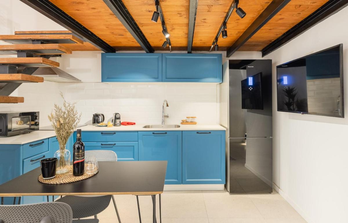 By the Beach Duplex - Hizvo