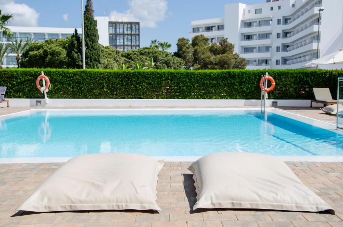 Piscina en o cerca de Hotel Anfora Ibiza