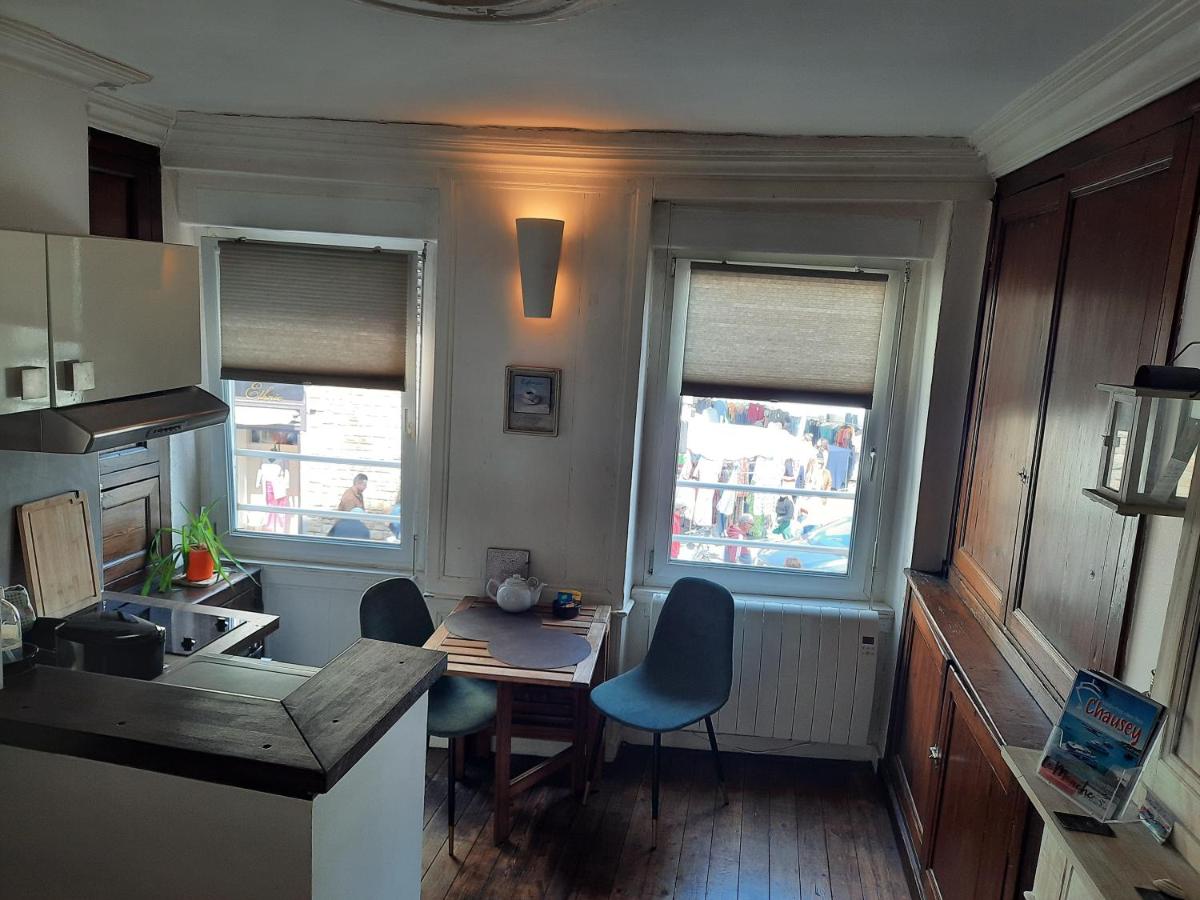 Studio Le Ras d'Eau à Granville - Housity