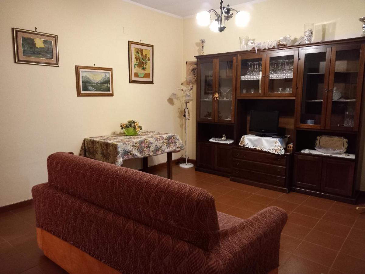 ALLOGGIO TURISTICO LA MIMOSA - Housity