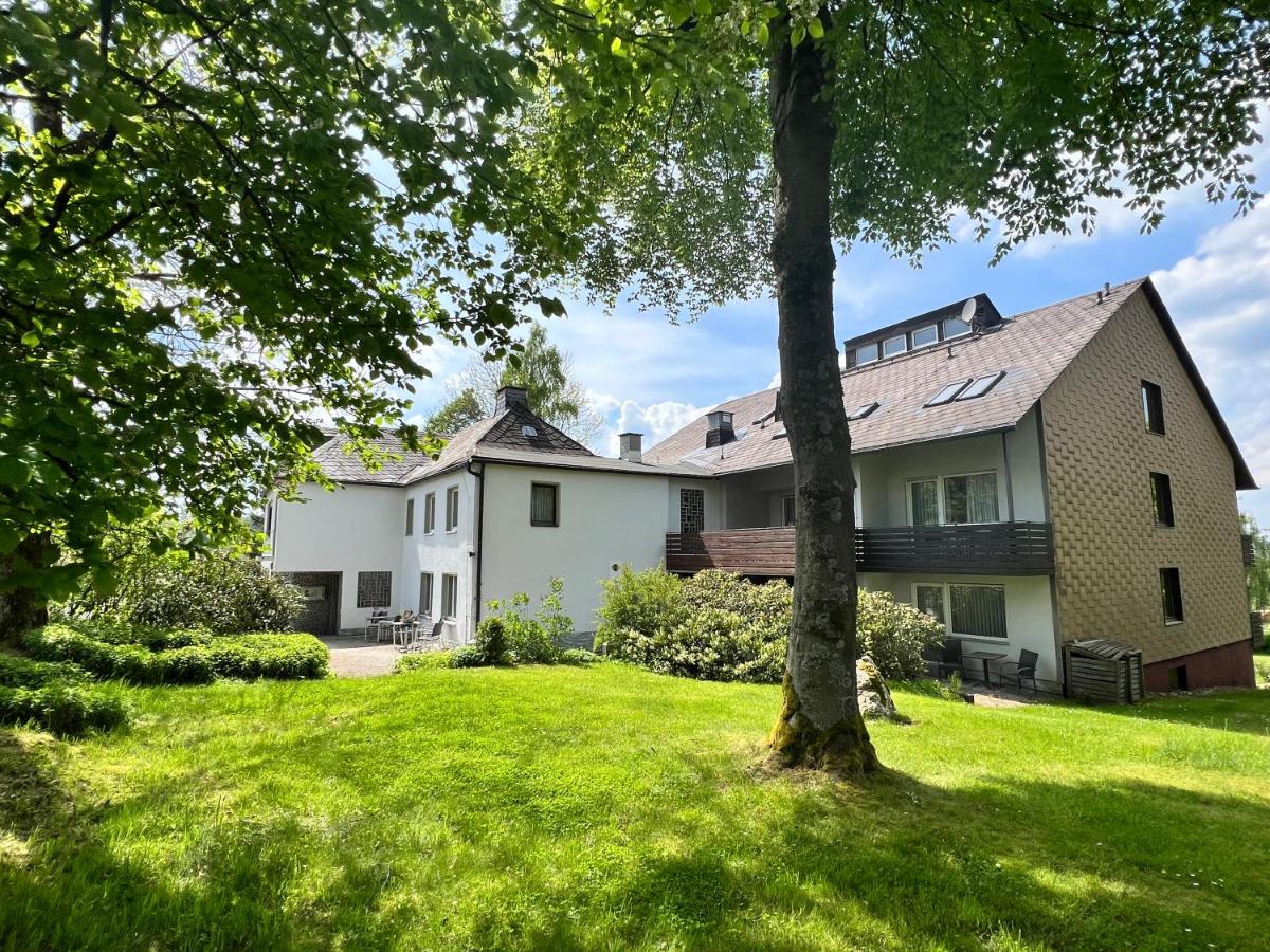 Unsereins Hotel - Housity