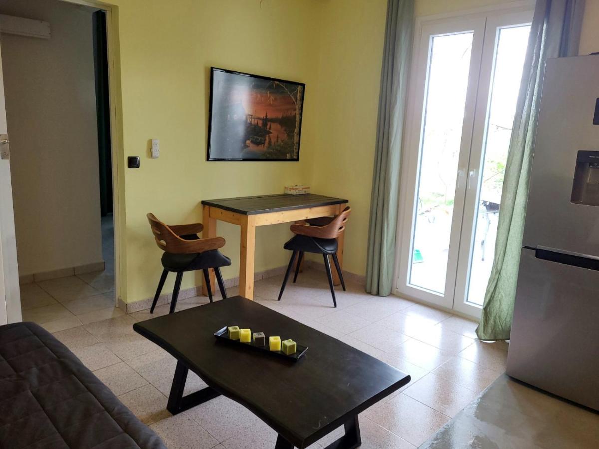 Black Fig - Housity