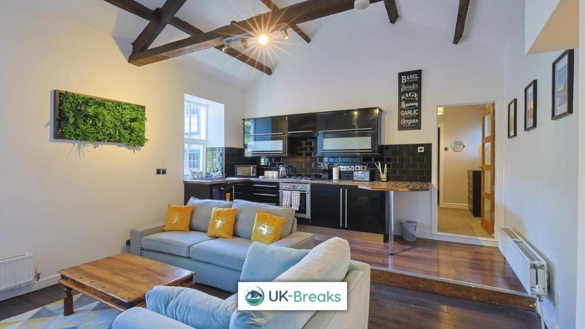Great location-Pet friendly Contractors welcome - Housity