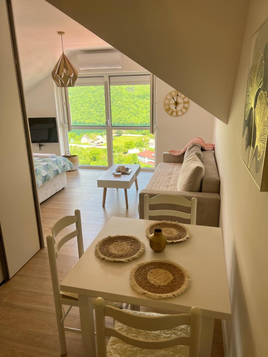 Vista apart Pluzine - Hizvo