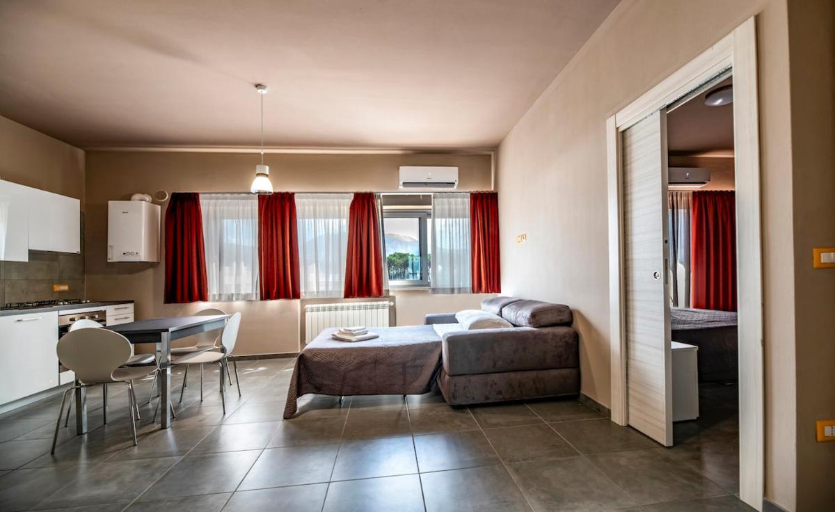 Eracle Hotel - Housity