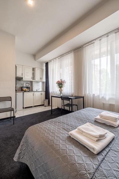 Albert gare du Midi 31 - Housity