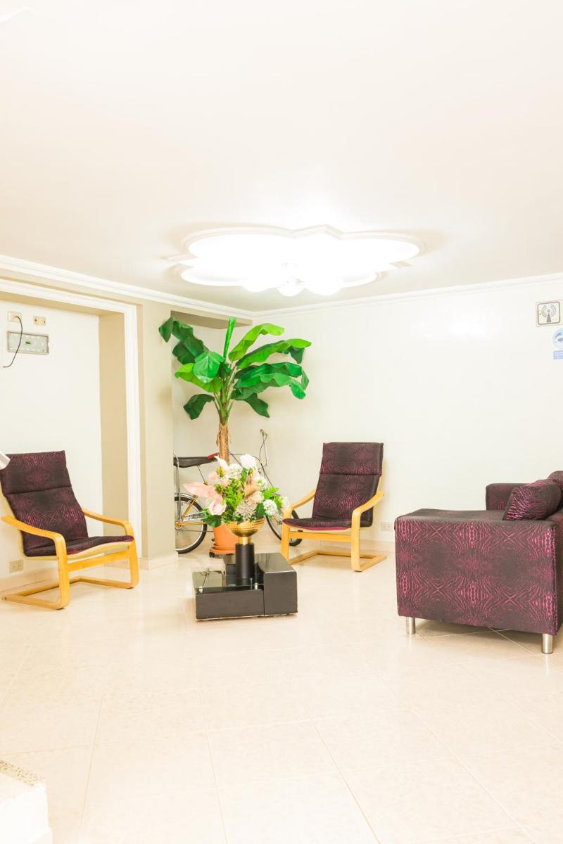 Suitetrails - HOTEL FUENTE DE ORO