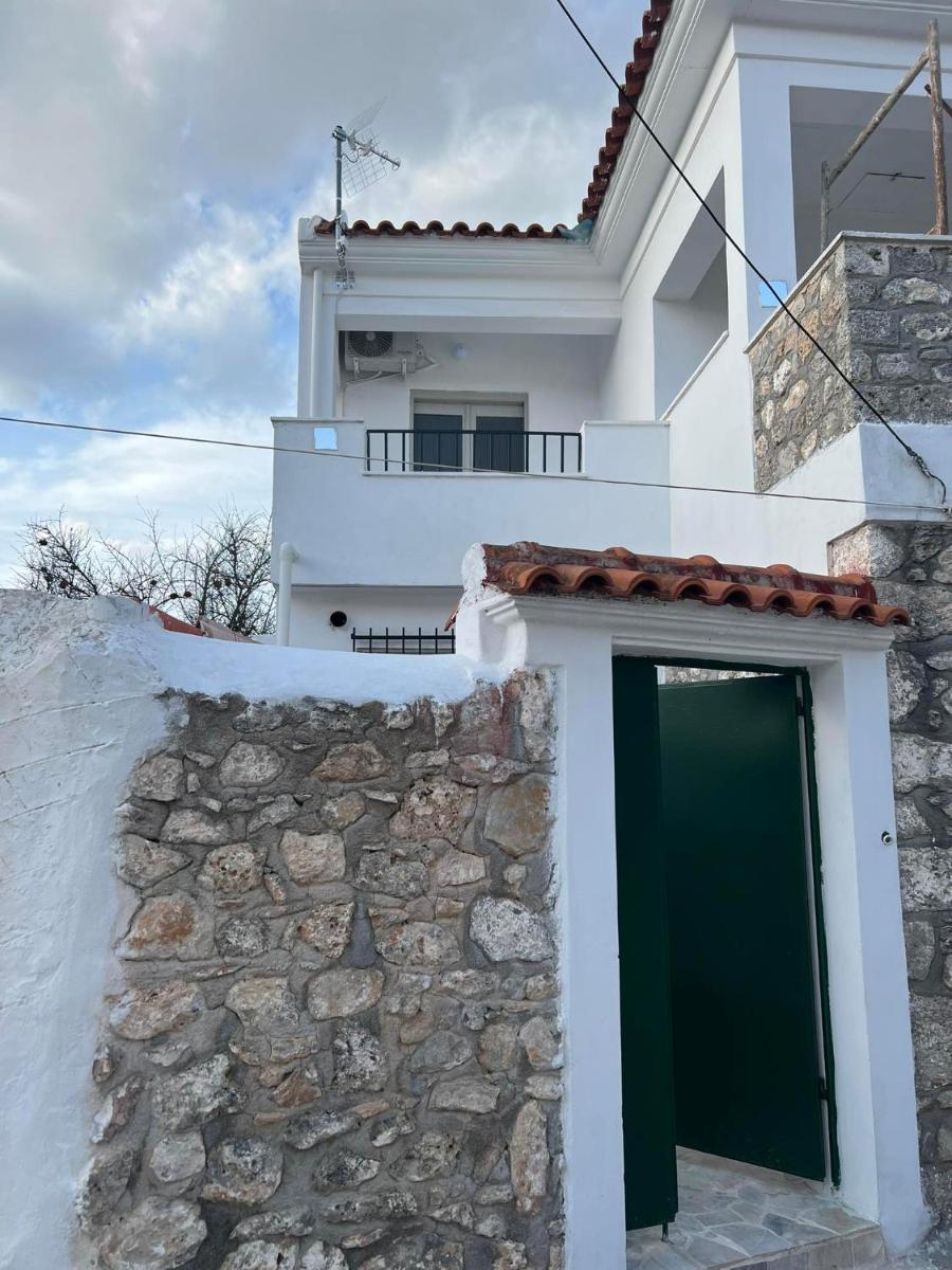 Tasos_Studios&Apartments - Housity