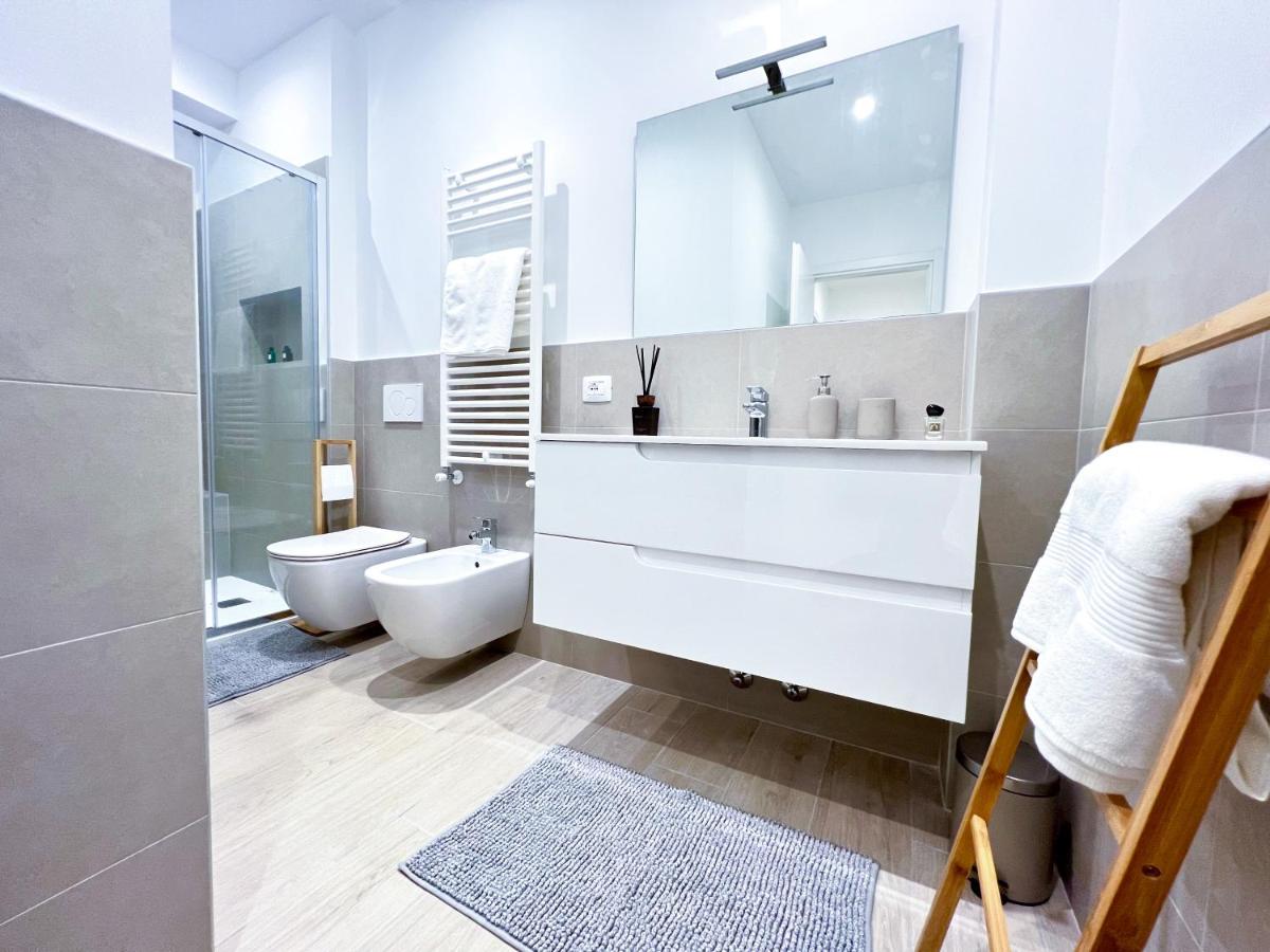The Boutique Houses Milan - Sapphire Suite - Housity