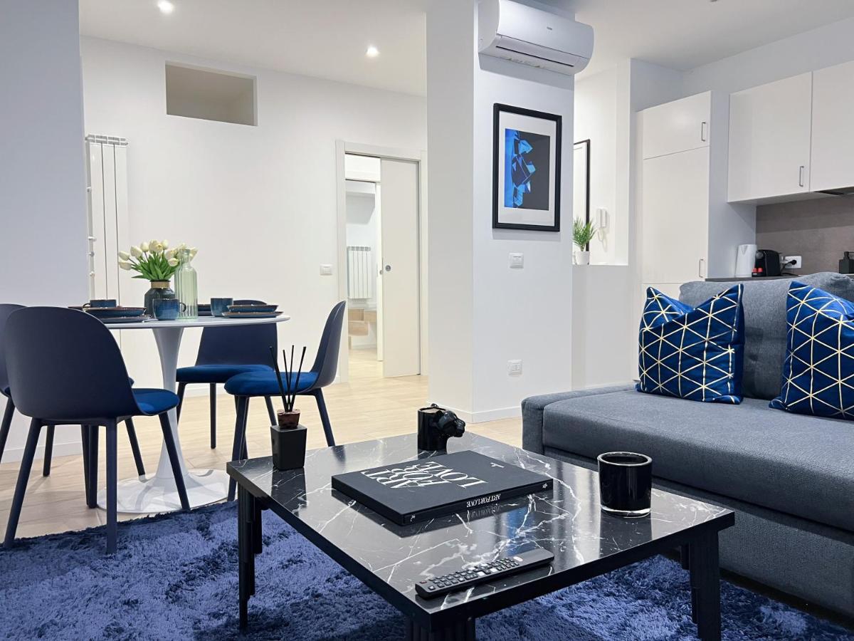 The Boutique Houses Milan - Sapphire Suite - Housity