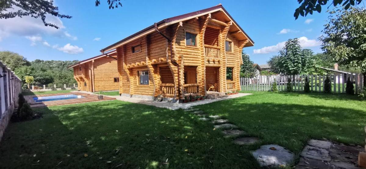 Troya Chalets - Housity