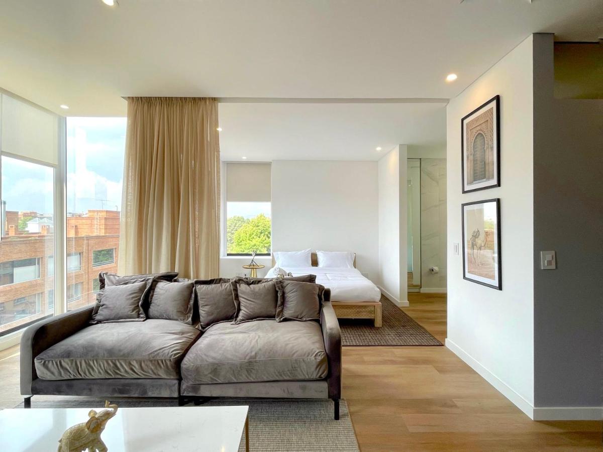 Suitetrails - Amazing Penthouse Duplex with Private Terrace