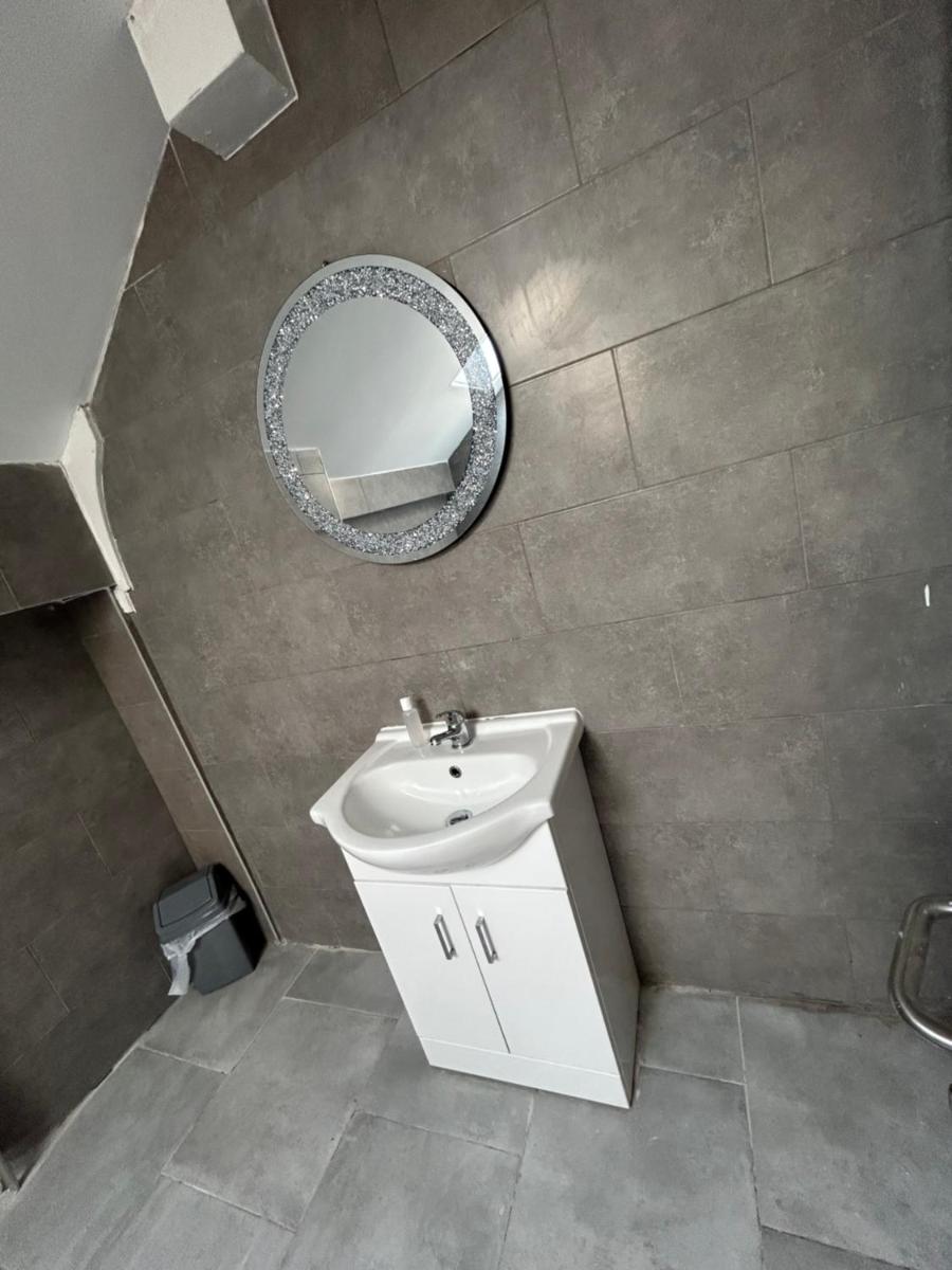 Merton rd serviced accommodation - Housity