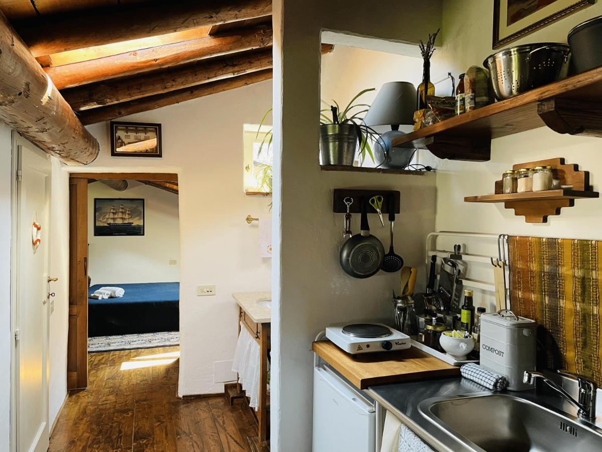 Cozy wooden attic with panoramic views - Housity