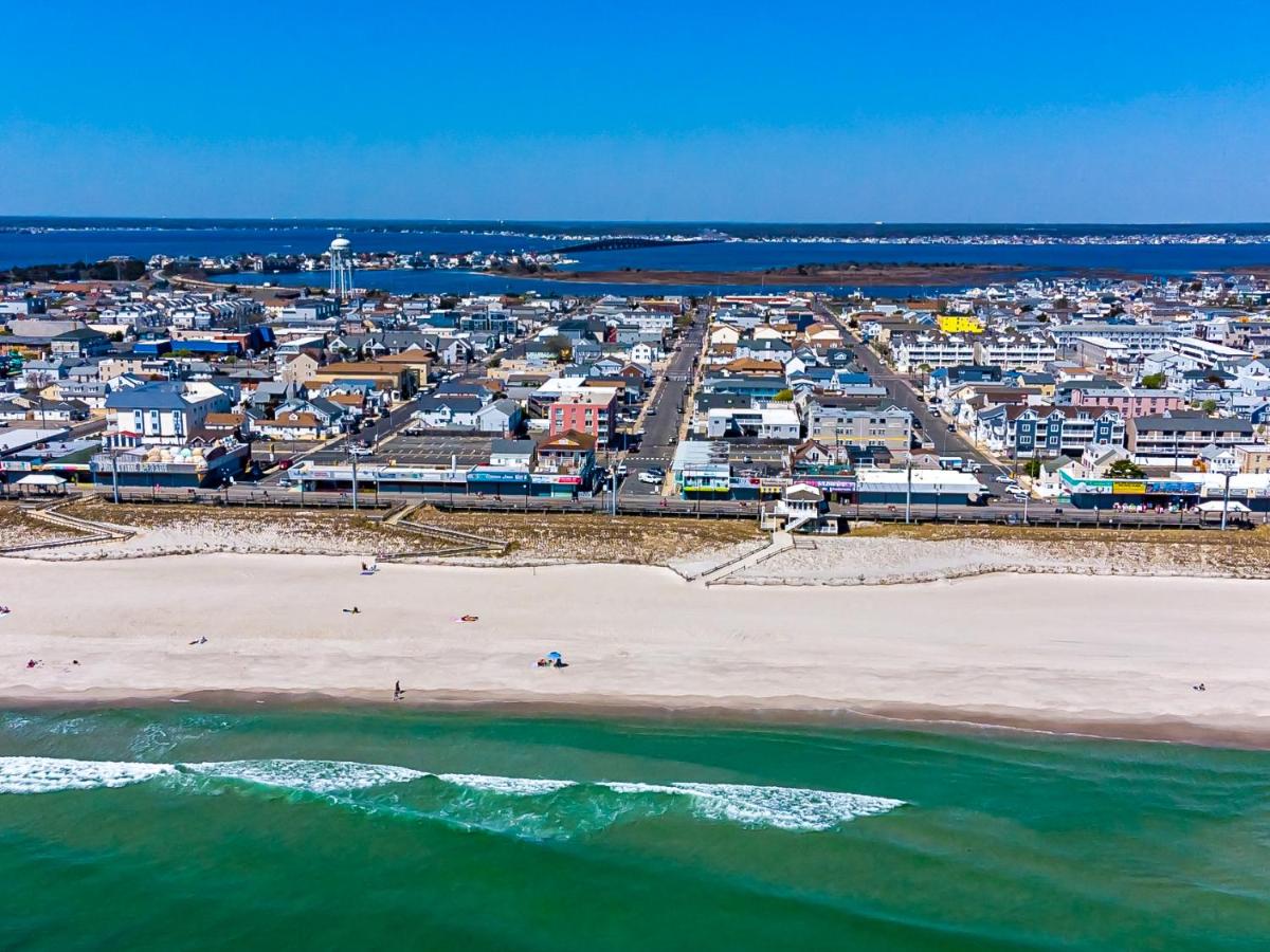 Suitetrails - Boardwalk Sand & Surf Beach Hotel Oceanfront