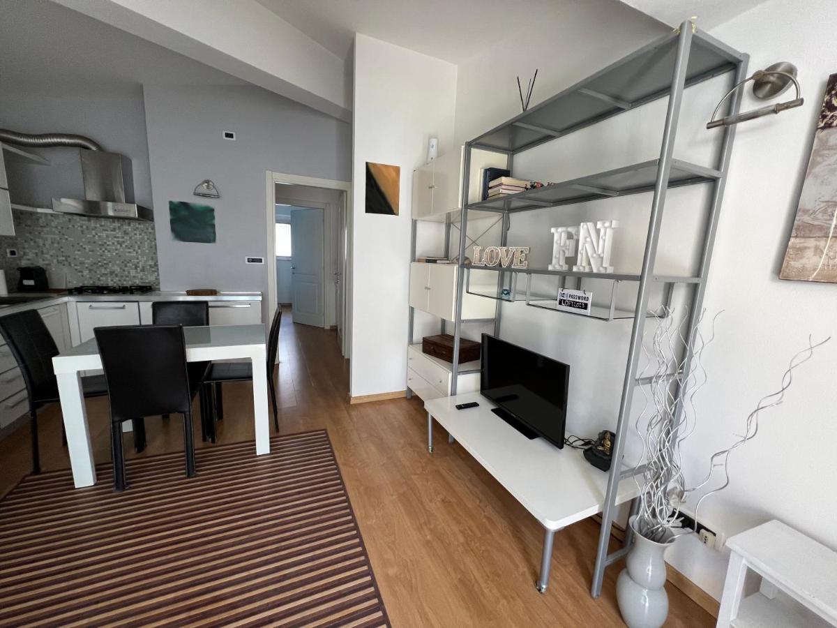 Silenzioso loft a due passi dal Viale - Housity