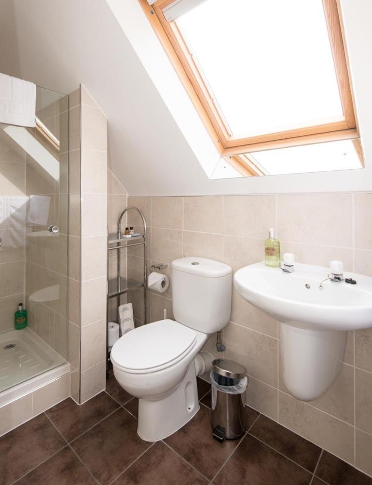 Craigatin House & Courtyard - Housity