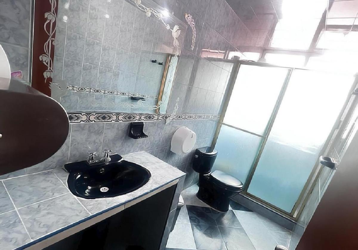 Vanity Home - Housity