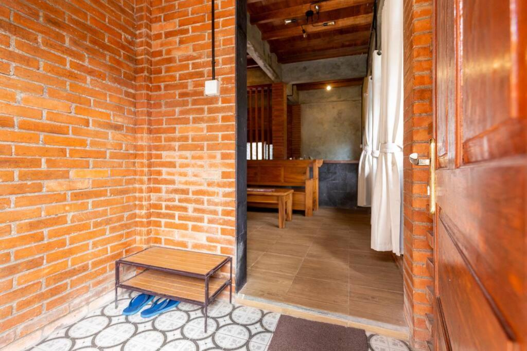 Ngangeni Family Homestay - Housity