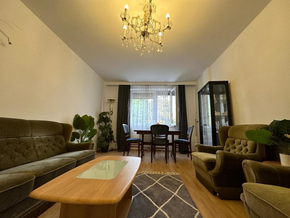 2 Rooms Flat with Balcony, Near of Center - Housity