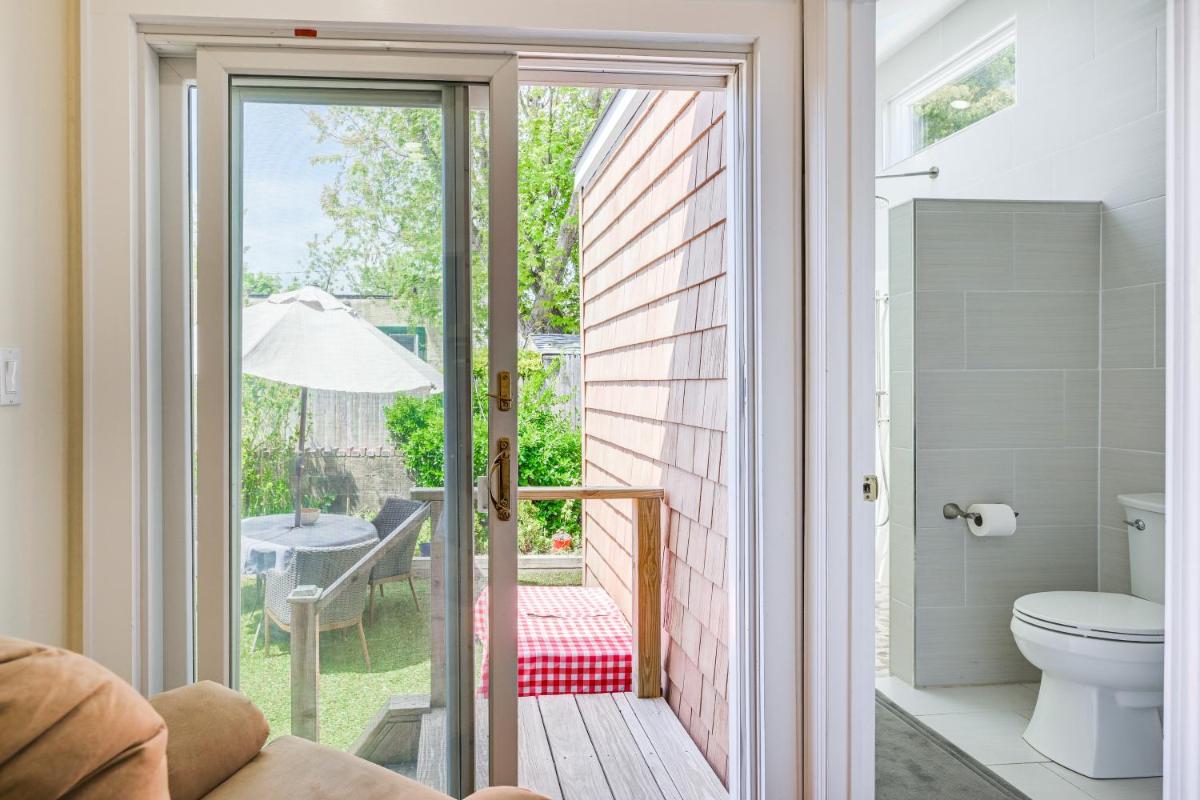 Point Lookout Cottage - Walk to Beach! - Housity