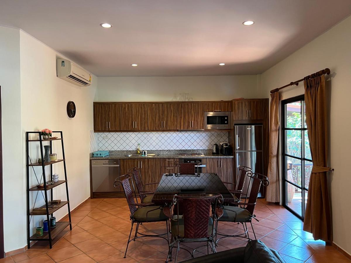 Sea Breeze House - Housity