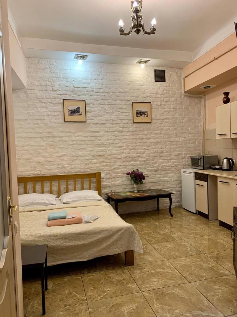 Marka Vovchka studio - Housity