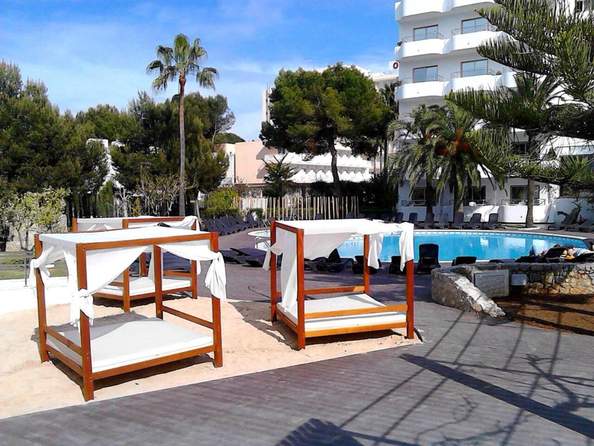 Piscina en o cerca de BG Pamplona