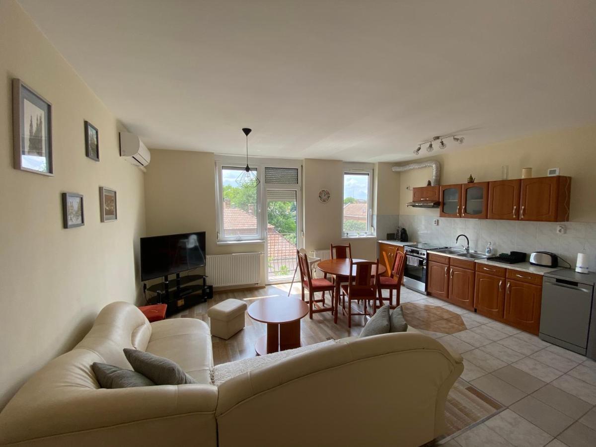 Gém apartman - Housity