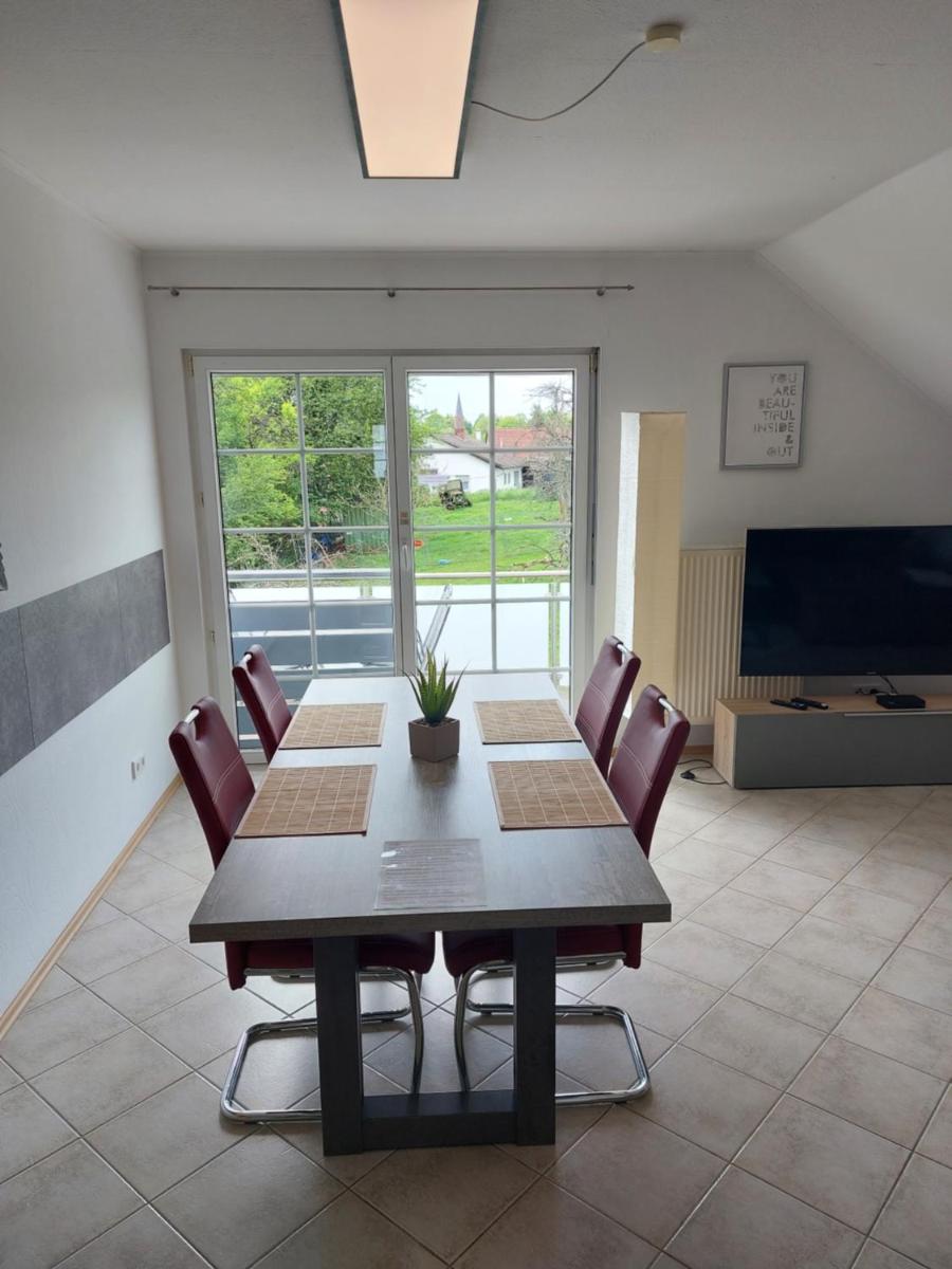 Ferienwohnung Frühlingstraße - Housity