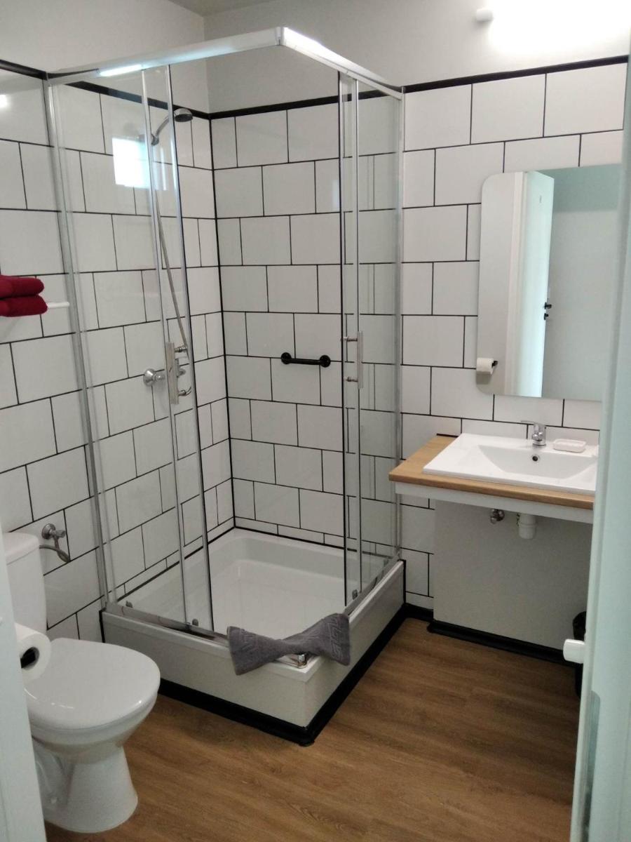 Motel Express - Housity