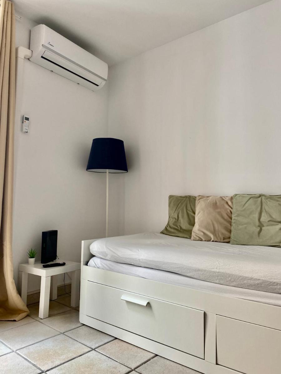 Acogedor apartamento con vistas a plaza Fórum. - Housity